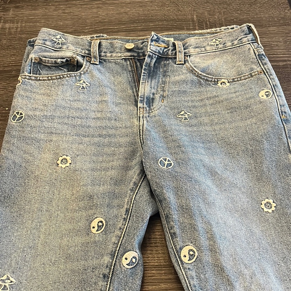 jeans